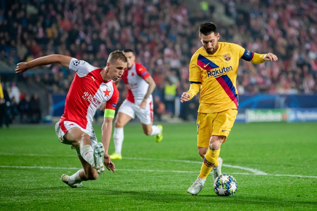 nhan-dinh-bong-da-c1-barcelona-vs-slavia-praha-00h55-06-11-2019-o8-03