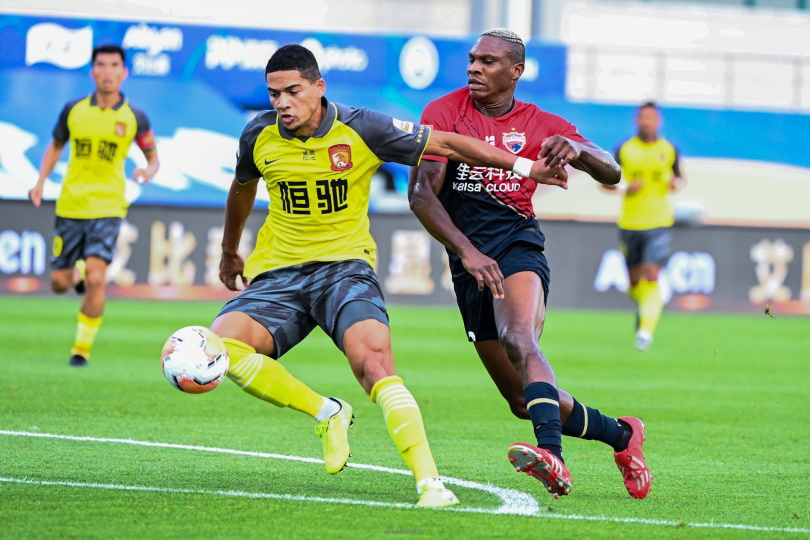 Guangzhou-Evergrande-FC-vs-Shandong-Luneng-soi-keo-4