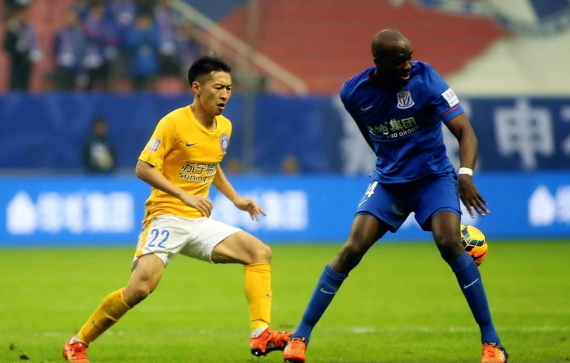 Guangzhou-R&F-vs-Jiangsu-Suning-soi-keo-4