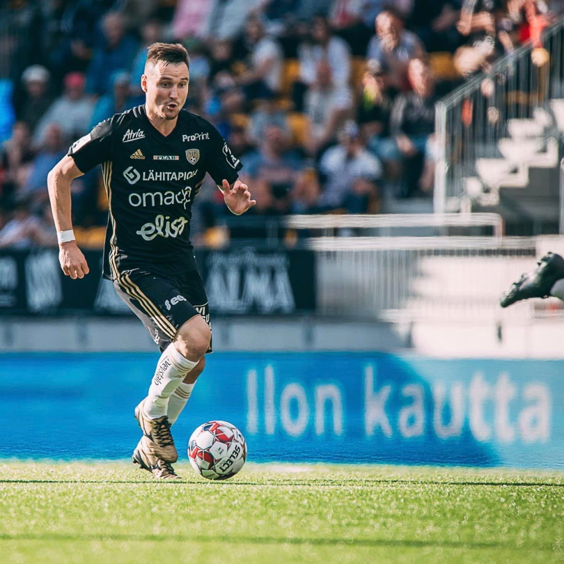 Ilves-Tampere-vs-SJK-soi-keo-4
